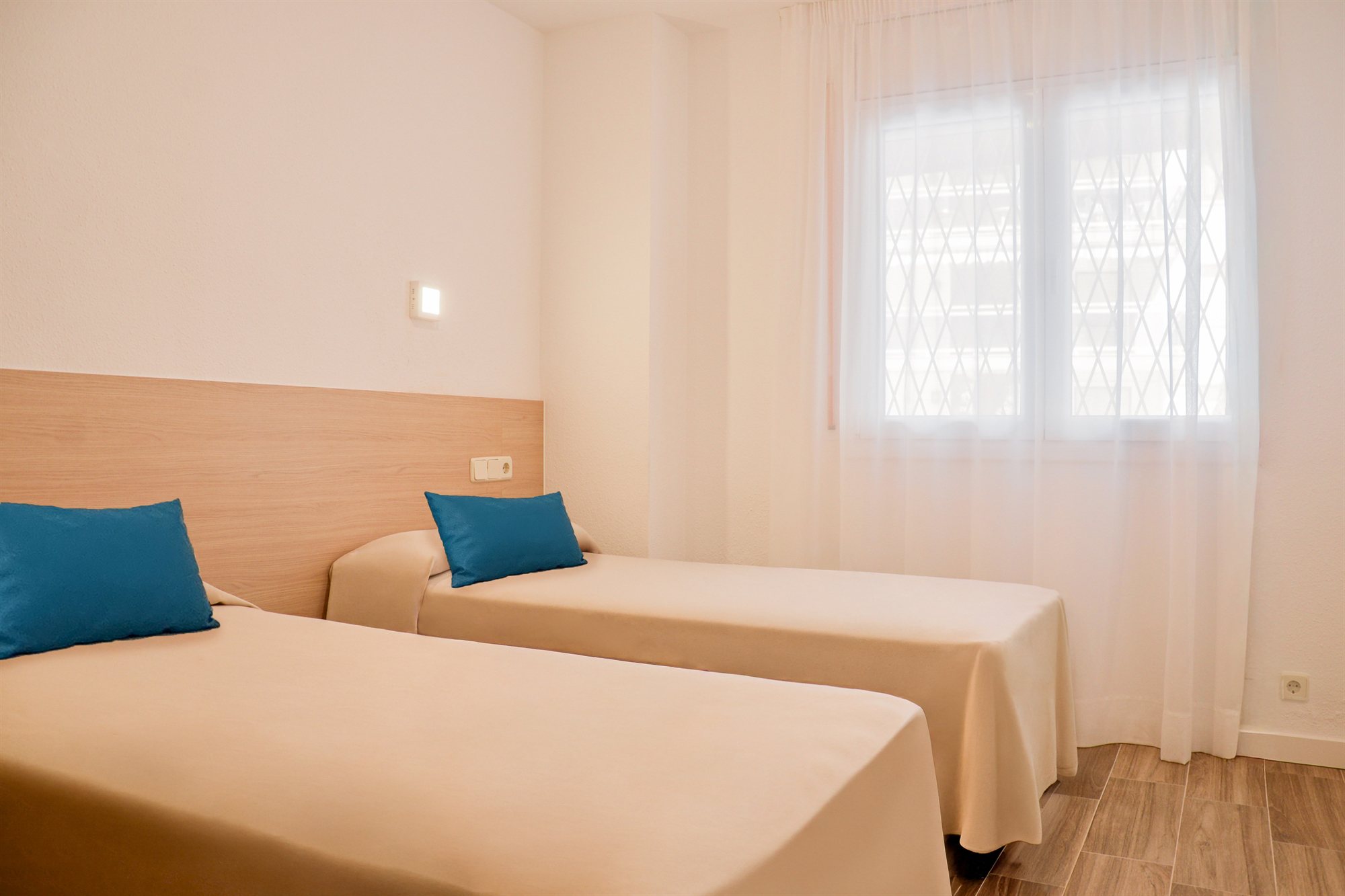 Iris Bahía Dorada | Rentalmar