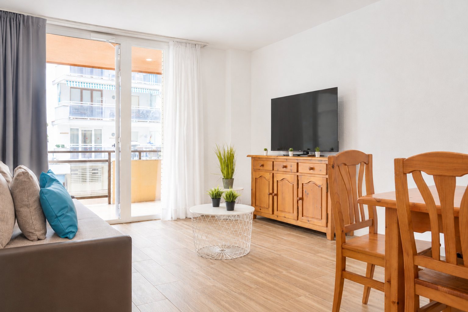 Iris Bahía Dorada | Rentalmar