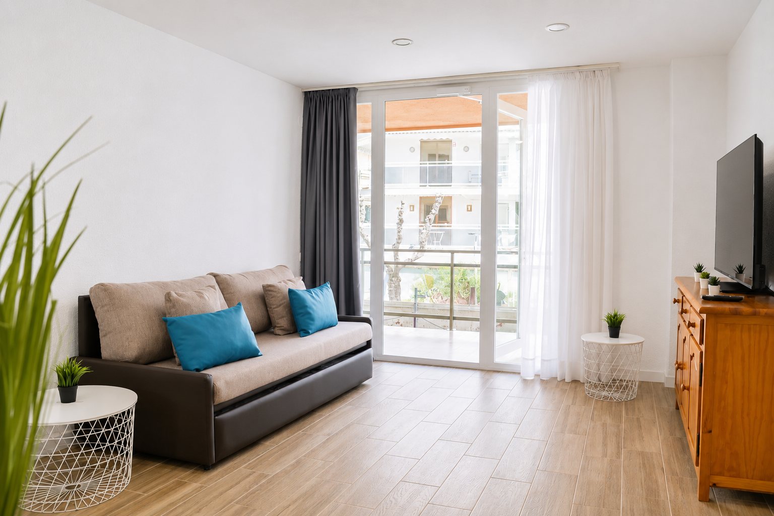 Iris Bahía Dorada | Rentalmar